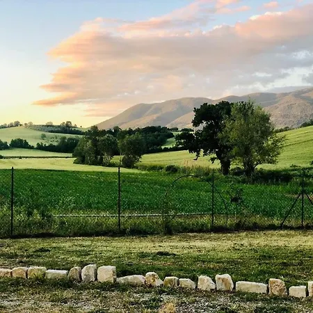 Фермерский дом Casale Viridi - Nel Fresco Delle Colline Umbre